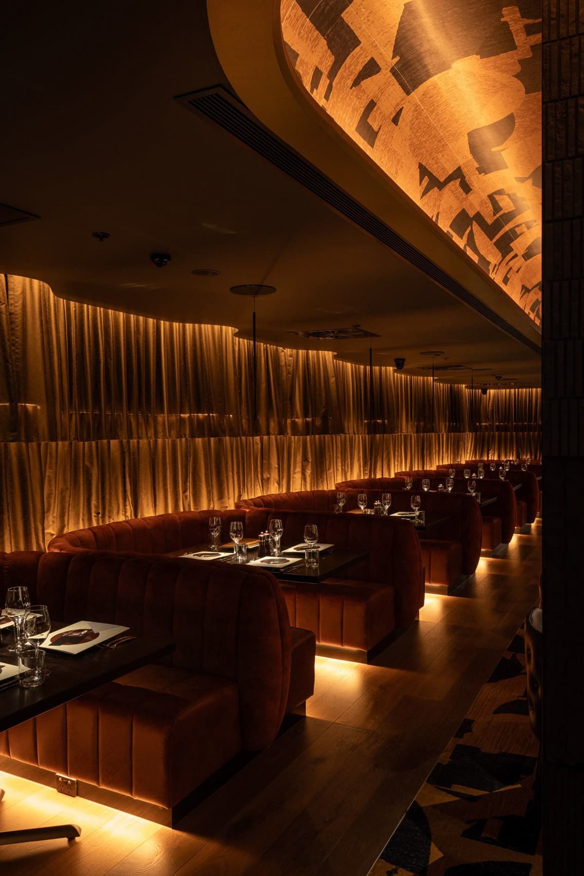 An aggregator of real experiences